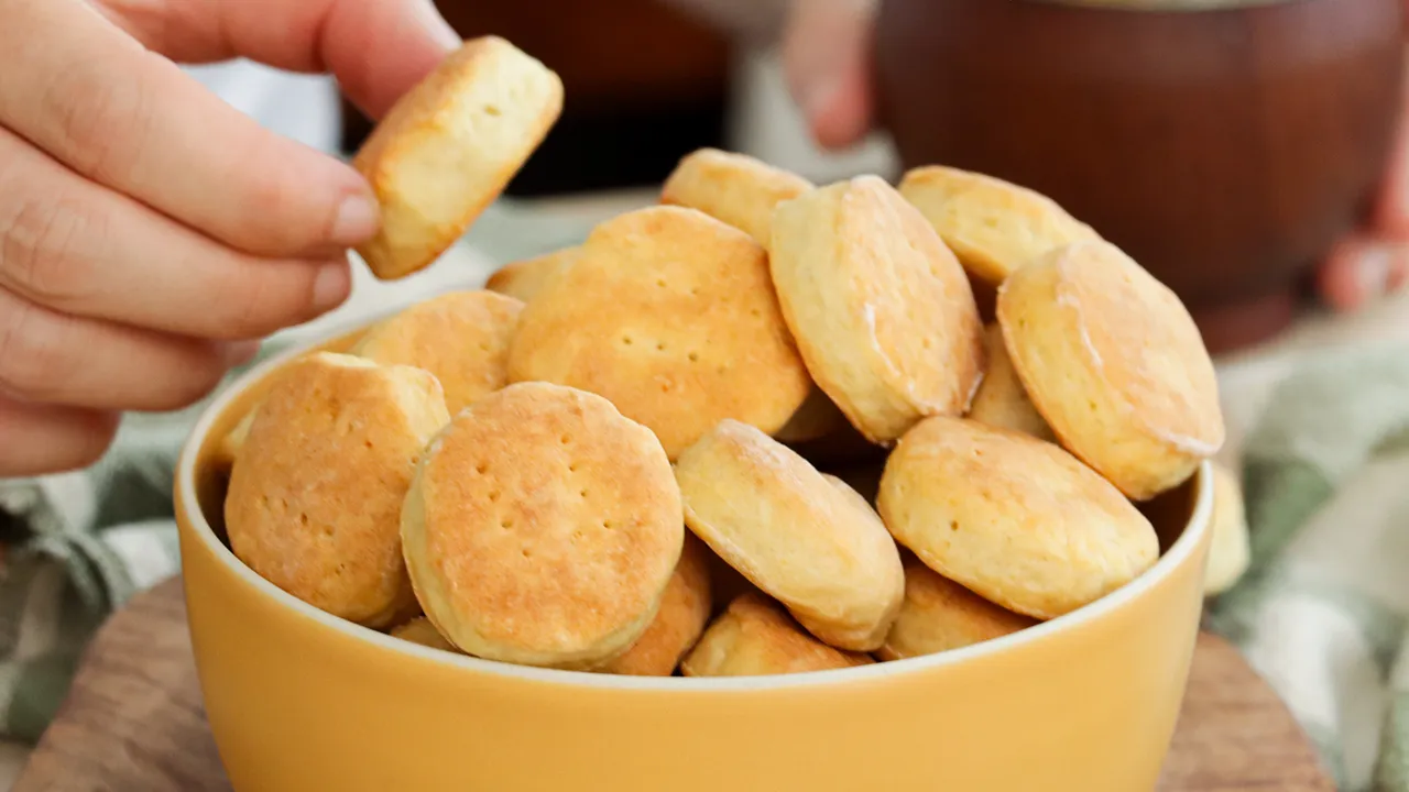 Biskuit dengan Krim Keju – CUKit